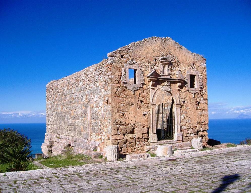 Casa Vacanza Pedala Villa San Marco d'Alunzio Kültér fotó